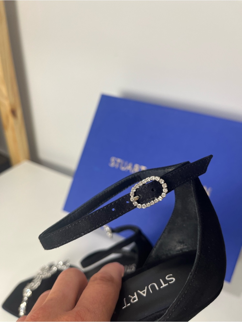 Stuart Weitzman Nudist Vow 100mm Suede Sandals - Picture 5 of 9